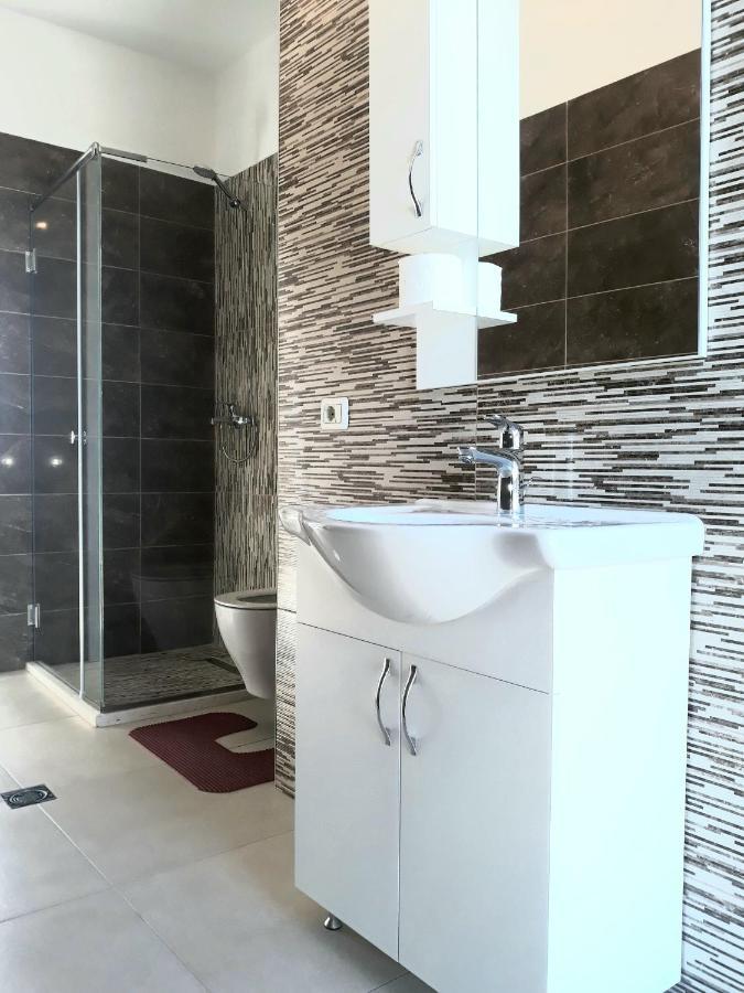 Guesthouse Bela Tiran Dış mekan fotoğraf